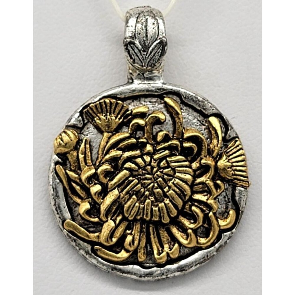 Beaucoup Chrysanthemum Flower Pendant Birthday November Gold Silver Tone Vintage